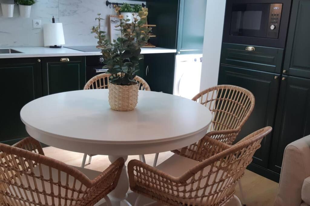 Sg Apartamentos La Casa De Carlos Vut47-229 Вальядолід Екстер'єр фото